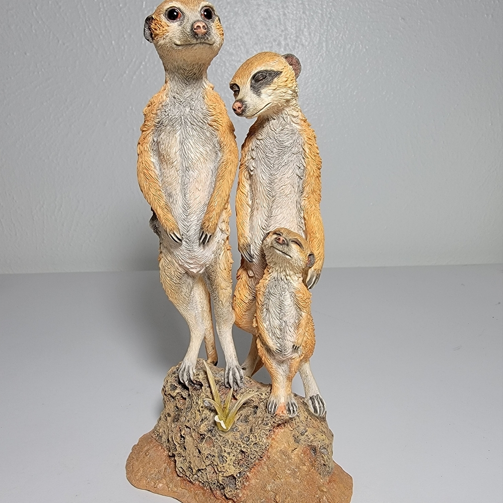 Country Artists Meerkats Family - "Morning Sun" Retired Figurine